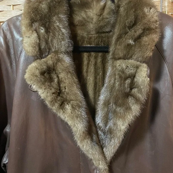 Brown Leather Jacket with Faux Fur Trim - Picture 6 of 11